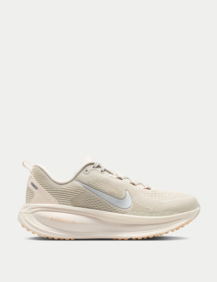 Nike Vomero 18 Running Shoes - Light Bone/Metallic Silver/Arctic Orangeimages1- The Sports Edit