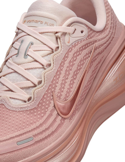 Nike Vomero Plus Running Shoes - Particle Pink/Silt Red/Metallic Silver/Metallic Rose Goldimages7- The Sports Edit