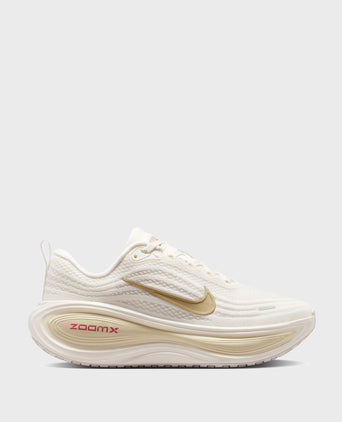 Vomero Plus Running Shoes - Sail/Metallic Gold Grain/Light Khaki/Natural