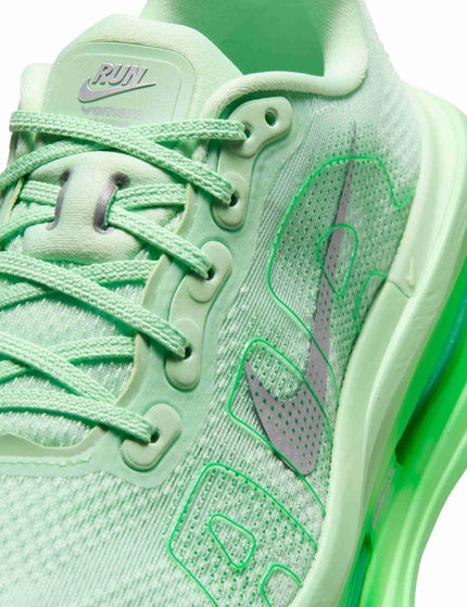 Nike Vomero Premium Running Shoes - Cucumber Calm/Metallic Silverimages7- The Sports Edit