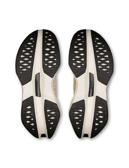 ON Running Cloudboom Max - Lime/Raspberryimages5- The Sports Edit