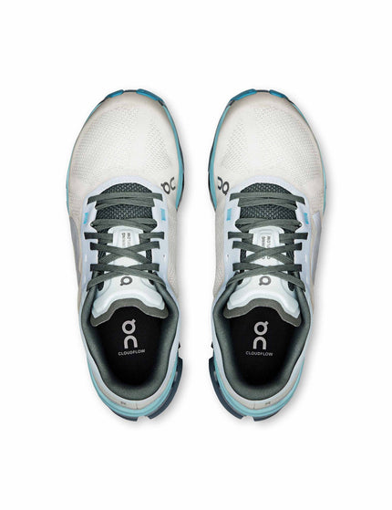 ON Running Cloudflow 5 - Arctic/Stoneimages4- The Sports Edit