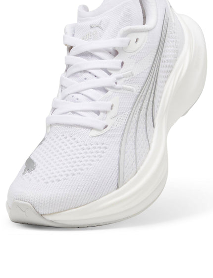 PUMA Deviate NITRO 3 Running Shoes - White/Feather Grey/Silverimages5- The Sports Edit