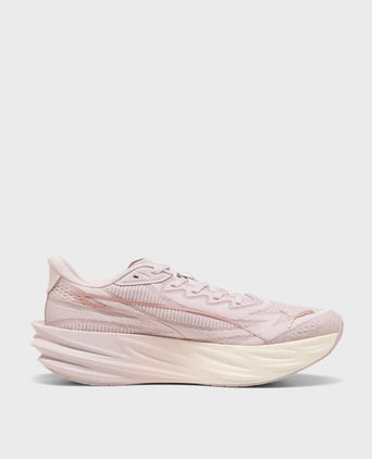 Deviate Pure NITRO Running Shoes - Misty Pink