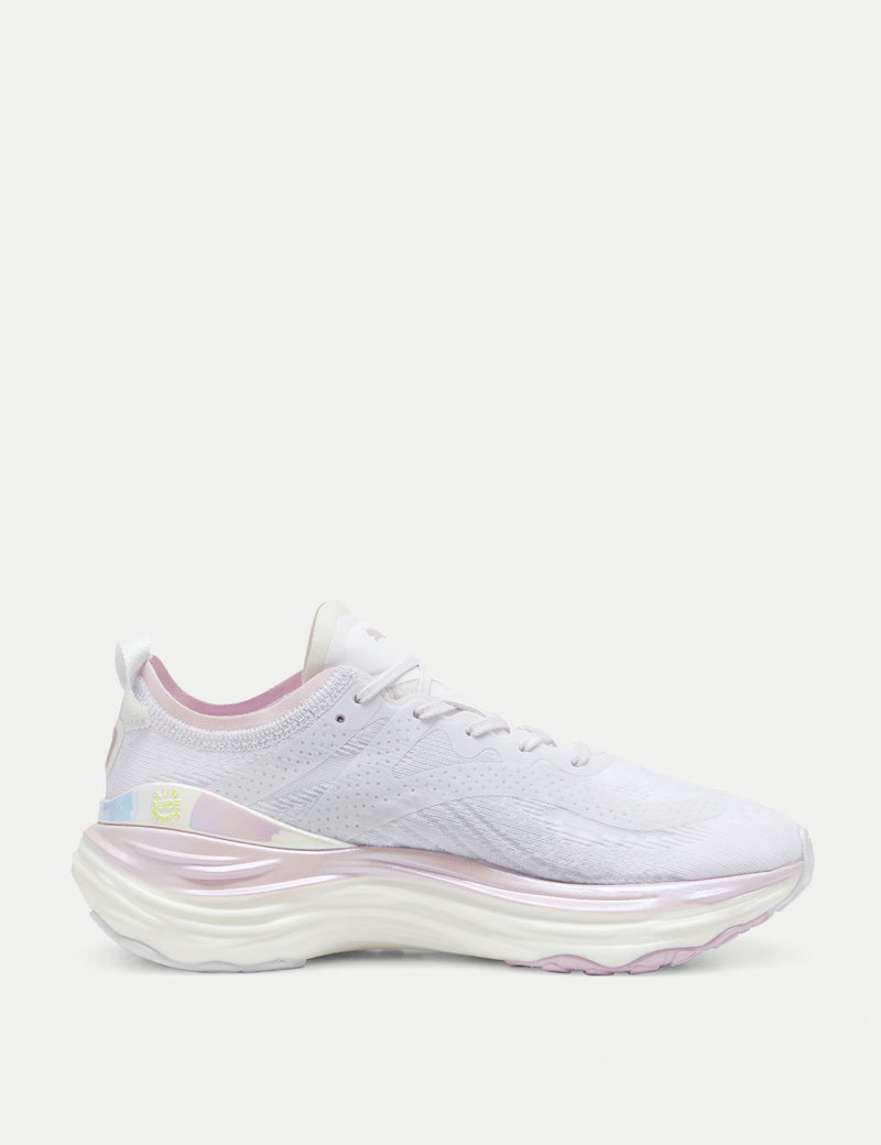 PUMA | ForeverRun NITRO Shoes - White/Grape/Silver | The Sports Edit