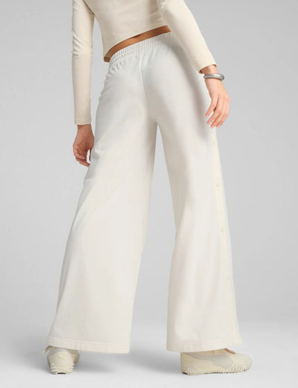 PUMA Wardrobe Ess Low Rise Popper Pants - Alpine Snowimages2- The Sports Edit