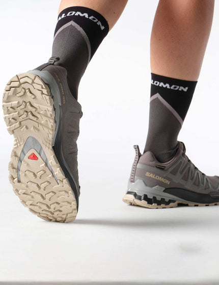 Salomon XA Pro 3D V9 Gore-Tex - Plum Kitten/Black/Gullimages8- The Sports Edit