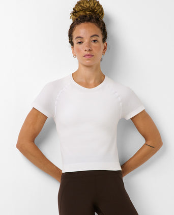 Athlete Crop Seamless Workout T-Shirt - White