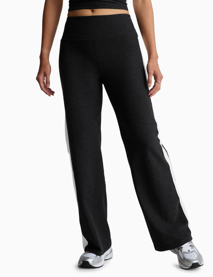 Beyond Yoga Spacedye Line Up Wide Leg Pant - Darkest Night/Cloud Whiteimages1- The Sports Edit