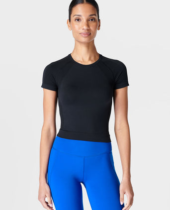 Athlete Crop Seamless Gym T-Shirt - Black