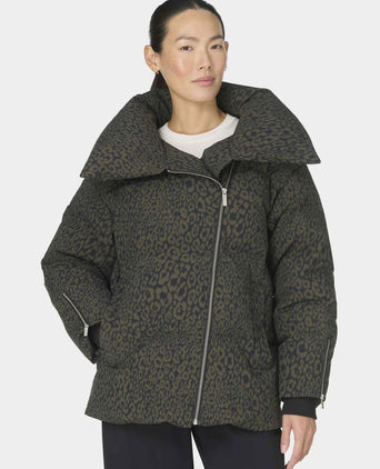 Nimbus Cloud Short Puffer - Large Green Leopard Print