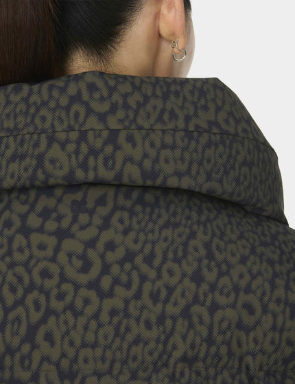 Sweaty Betty Nimbus Cloud Short Puffer - Large Green Leopard Printimages4- The Sports Edit