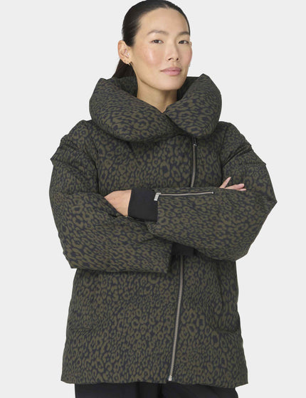 Sweaty Betty Nimbus Cloud Short Puffer - Large Green Leopard Printimages6- The Sports Edit