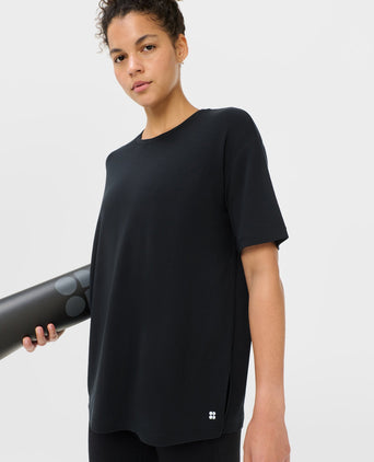 Soft Flow Studio Longline Tee - Black