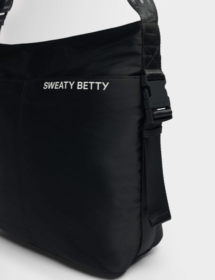 Sweaty Betty Strive Tote - Blackimages6- The Sports Edit