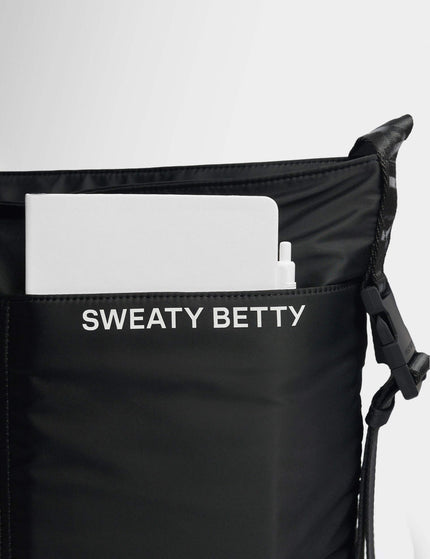 Sweaty Betty Strive Tote - Blackimages8- The Sports Edit