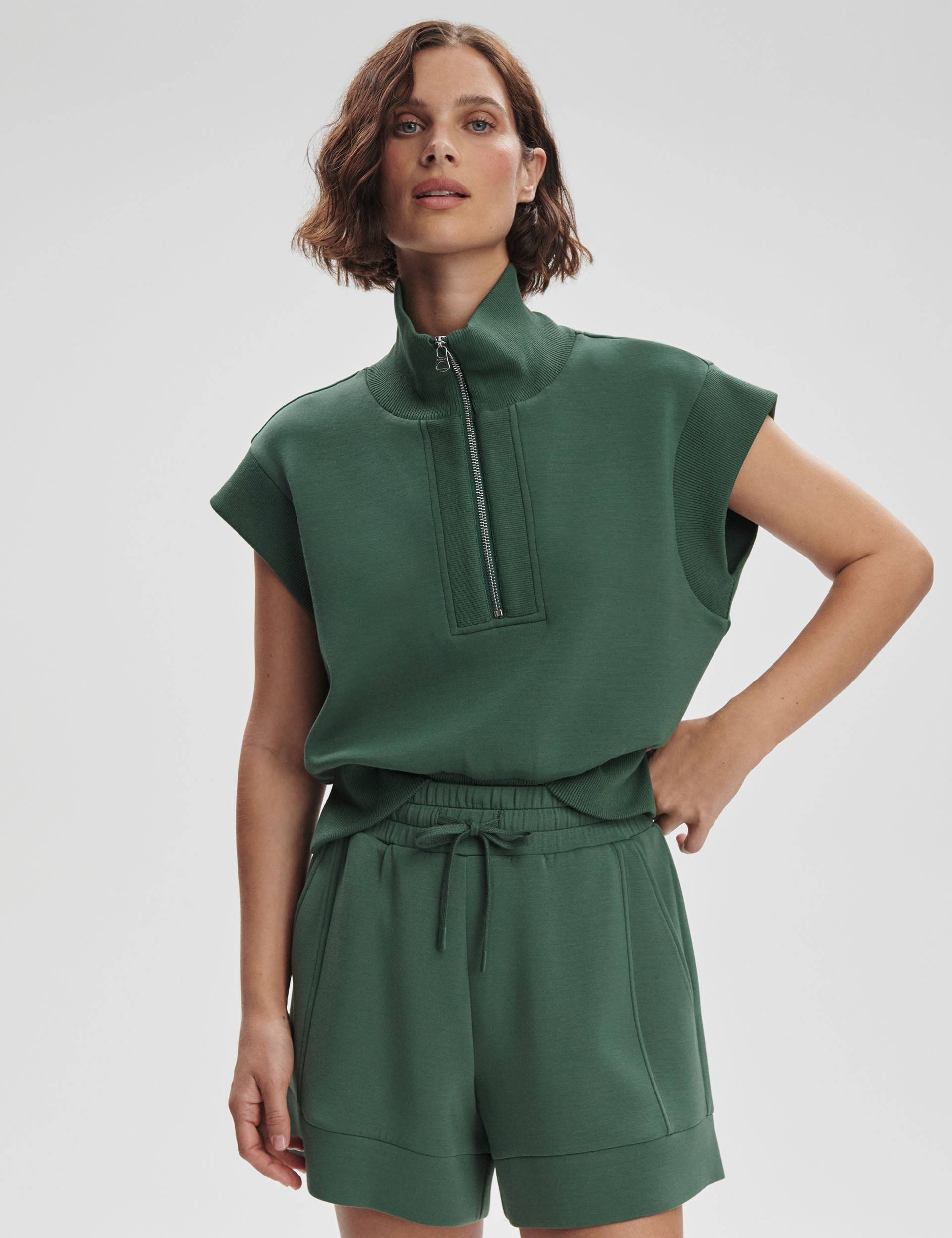 Varley | Kelly Half Zip Sweat - Cilantro | The Sports Edit