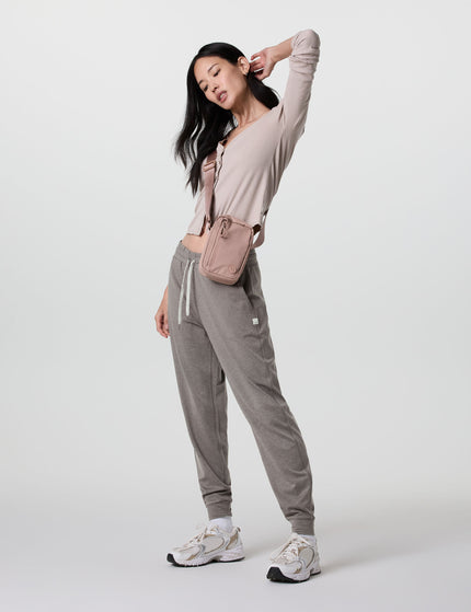 Vuori Performance Jogger - Chia Heatherimages5- The Sports Edit