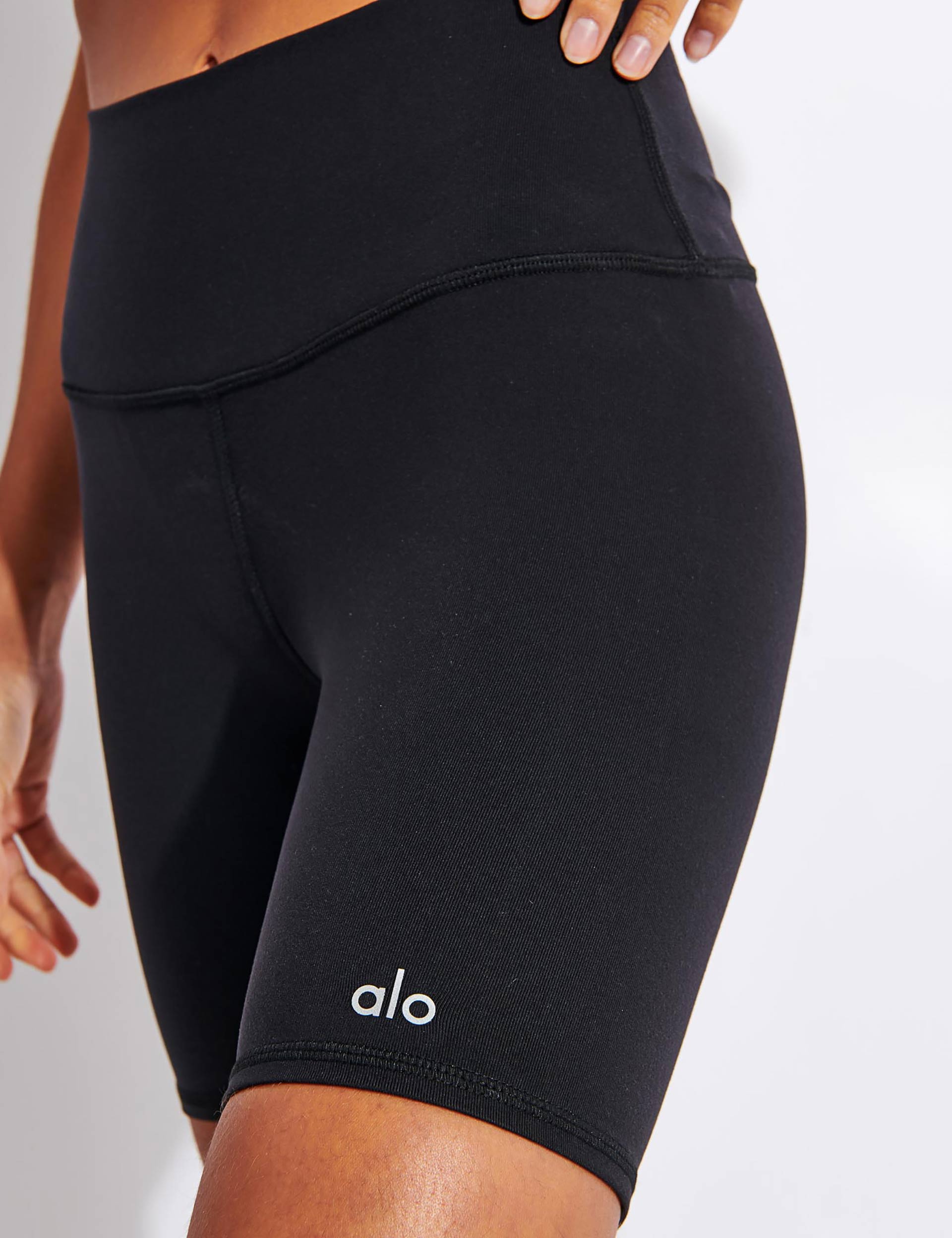 Alo Yoga High Waist Airbrush Biker Shorts Yoga Pilates Sculting Shorts NEW