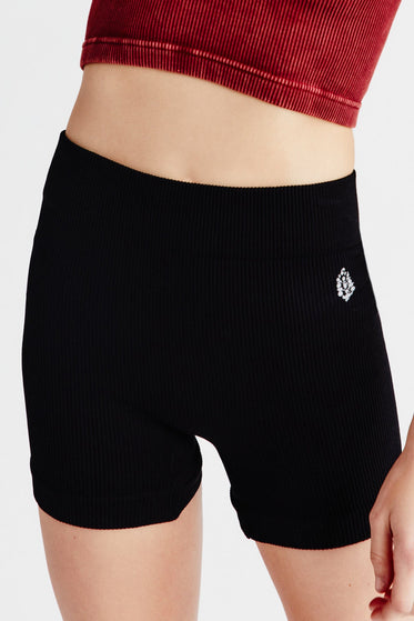 FP Movement Prajna Short - Blackimages1- The Sports Edit