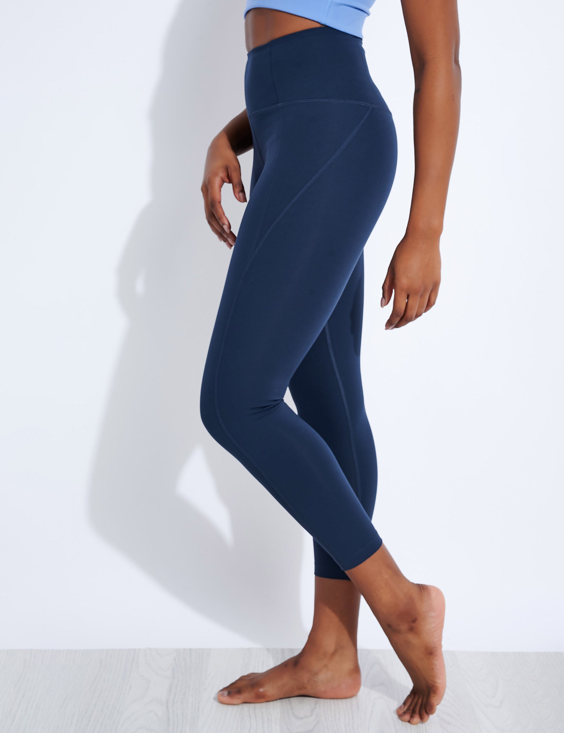 Compressive High Waisted 7 8 Legging Midnight