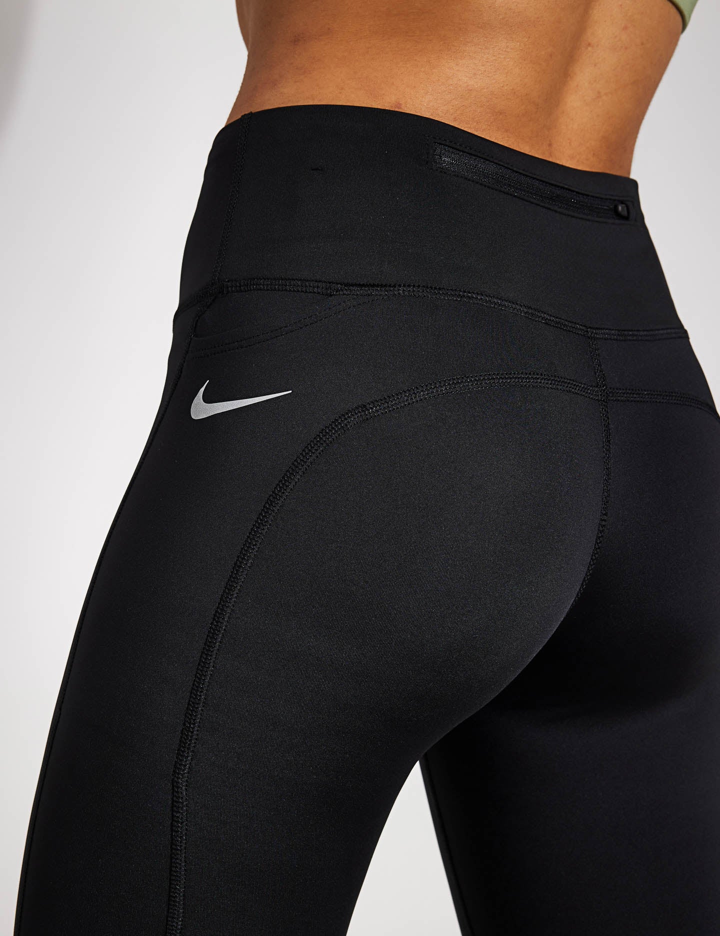 Nike Epic Fast Women's Mid-Rise Running Tights - Black Reflective Silver  Small