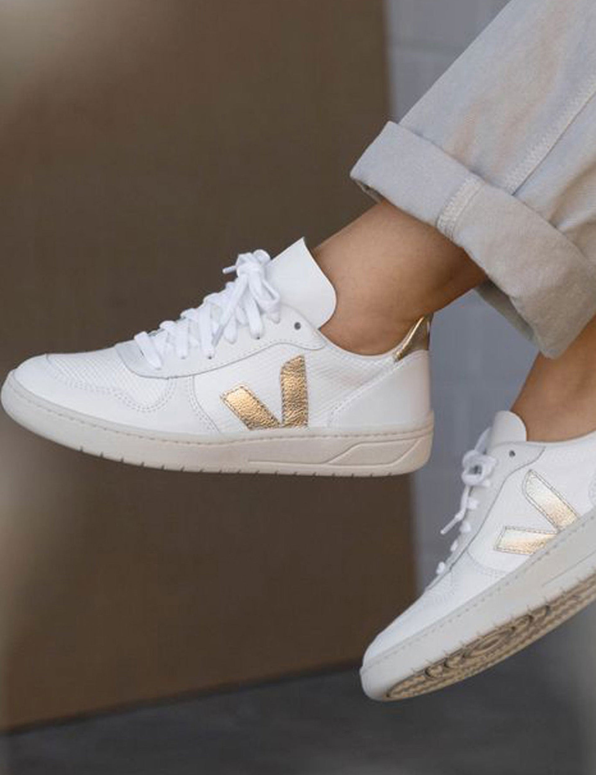Veja V-10 Leather Trainers White Platine The Sports Edit