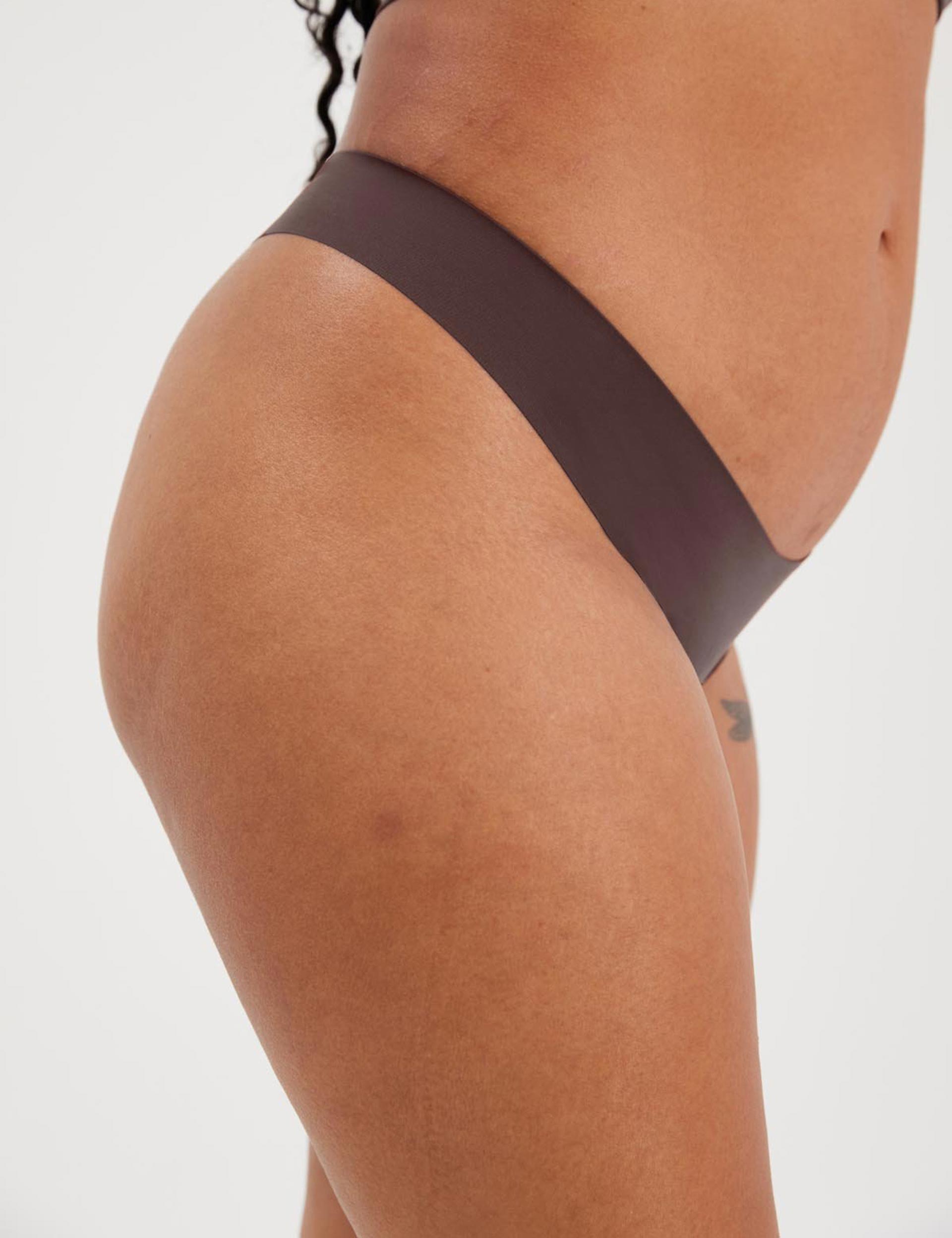 Girlfriend Collective | Sport Thong - Espresso | The Sports Edit